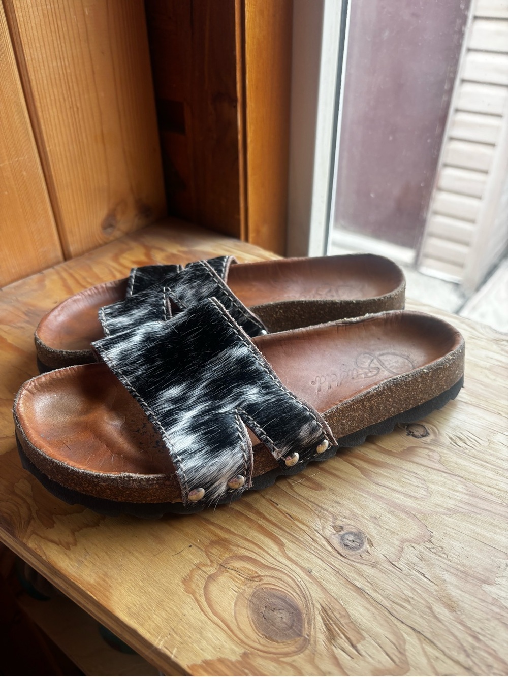 Stiefeld cowhide sandal